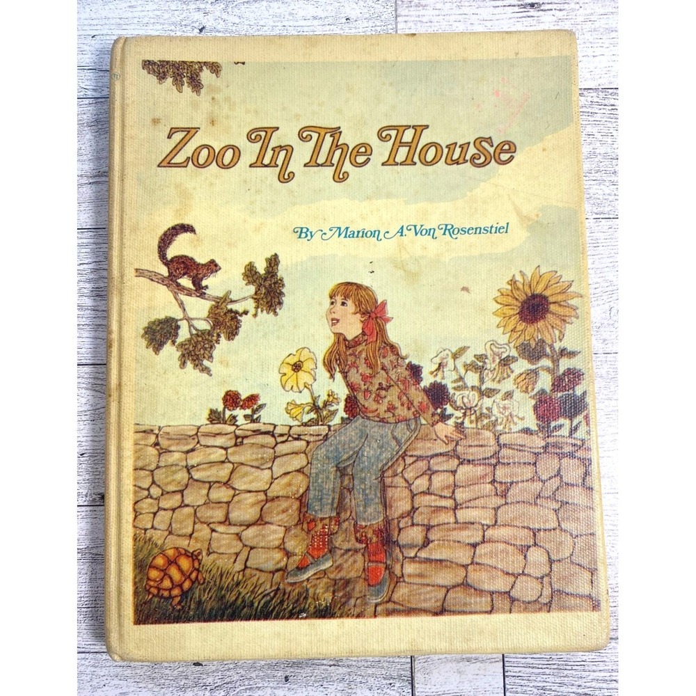 Zoo In The House Marion A Von Rosenstiel 1968 1st Print Illus Hardcover ExLib